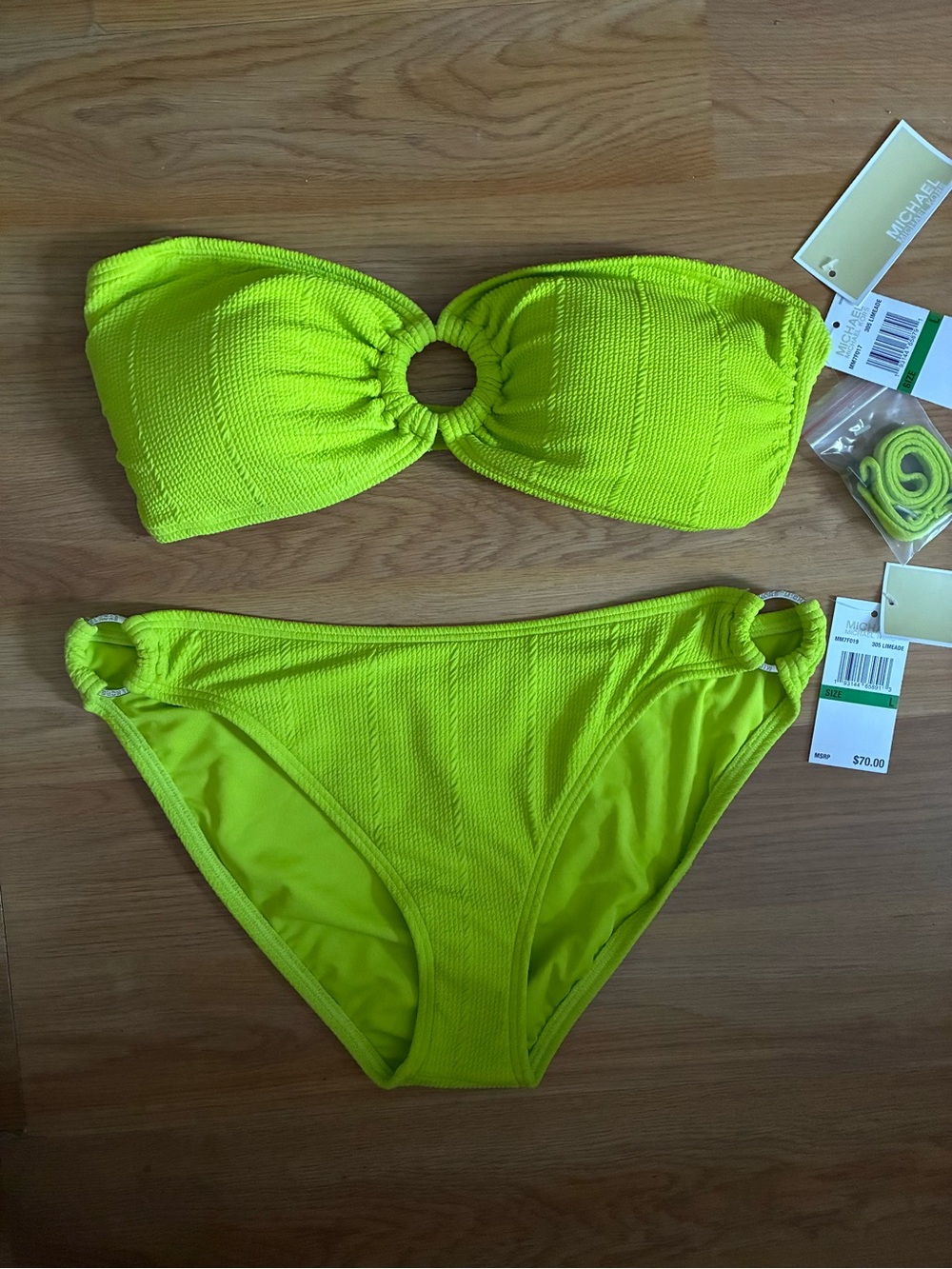 🌴Michael Kors Limesade Bikini Large NWT🌴$150